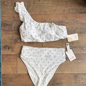 Gianni Bini White Floral One-Shoulder Bikini Set